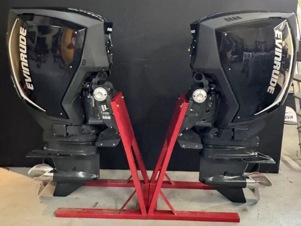 Complete set 2018 Evinrude 300 HP G2 V6 outboard engine(Used)