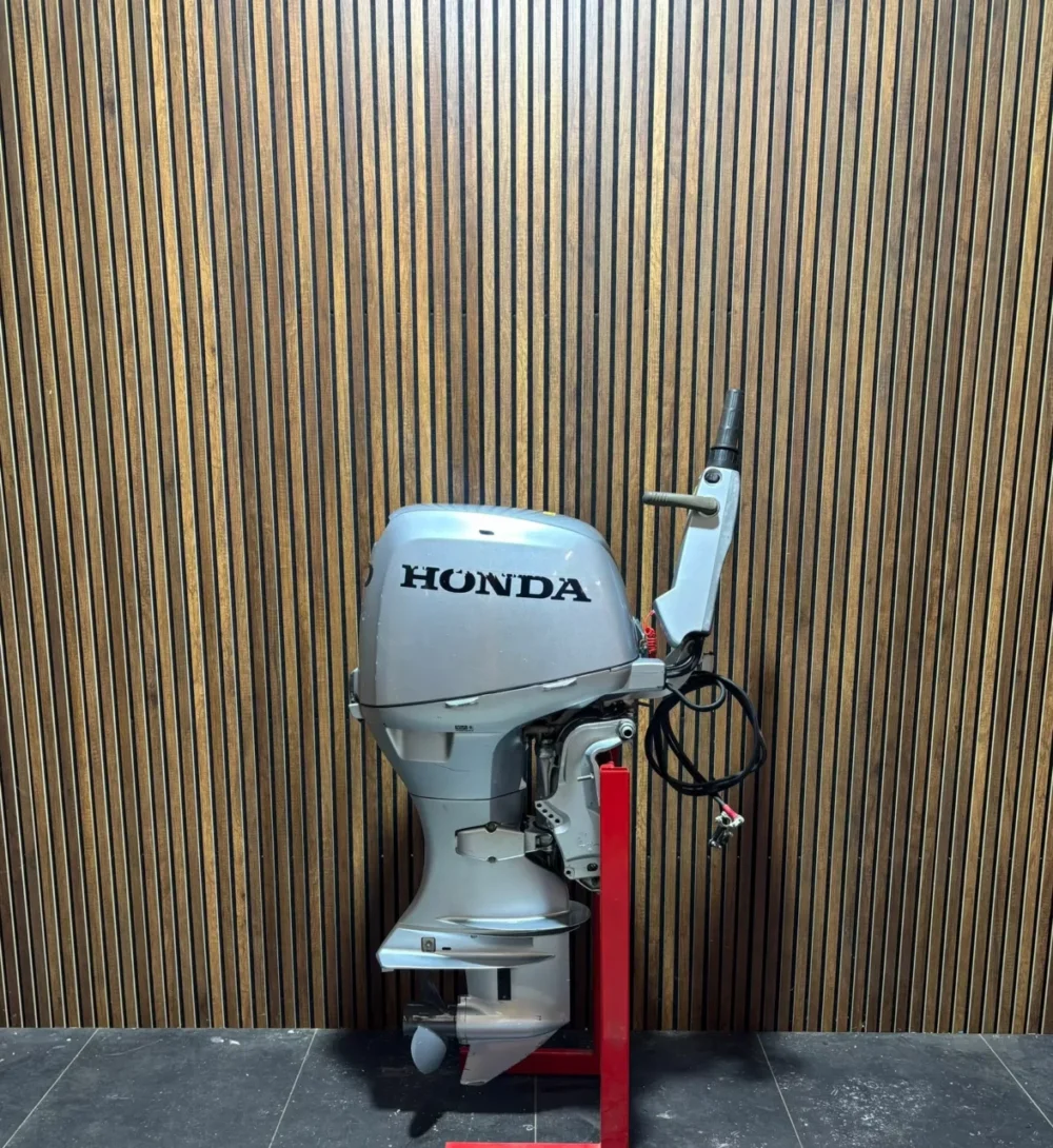 2012 Honda 50 HP EFI outboard engine(Used)