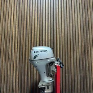 2011 Honda BF20 outboard engine