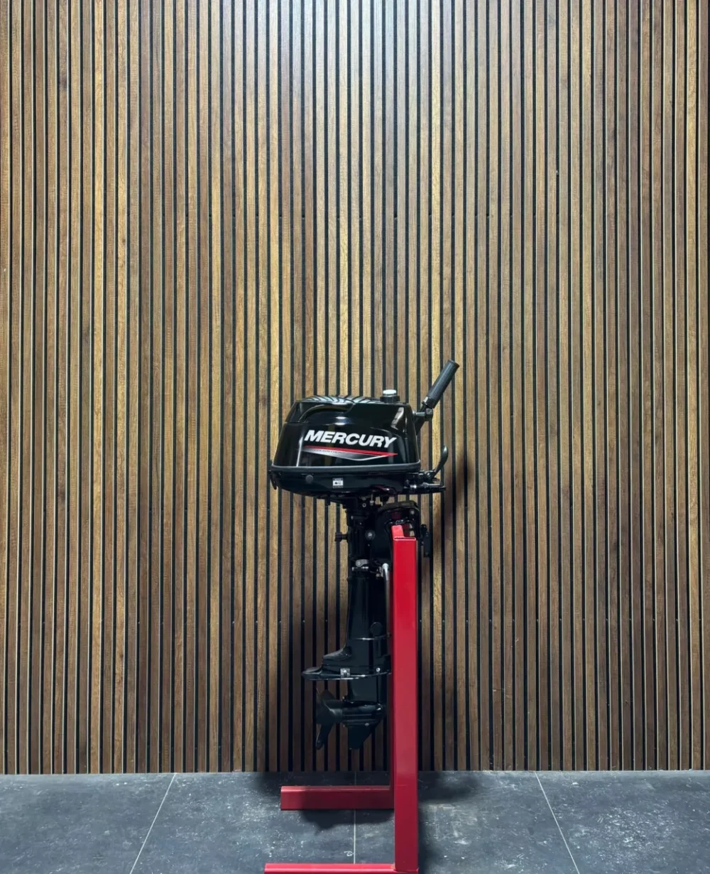 Mercury 5 HP outboard engine(Used)