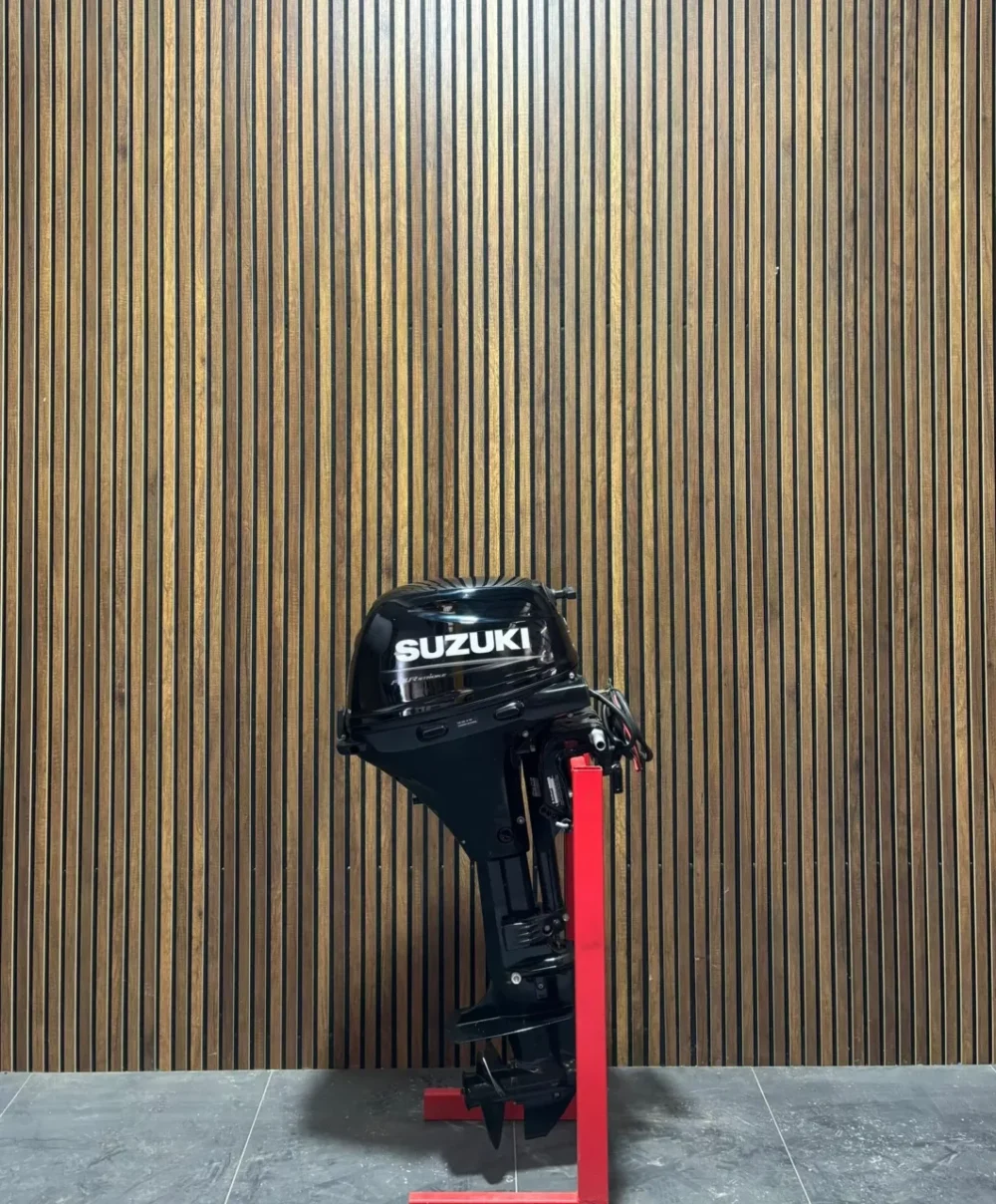 2021 Suzuki 20 HP EFI outboard engine(Used)