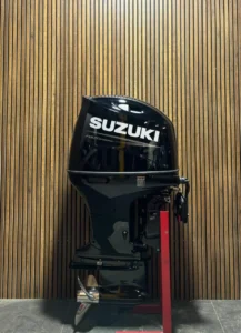 Suzuki 200 HP EFI outboard engine(Used)