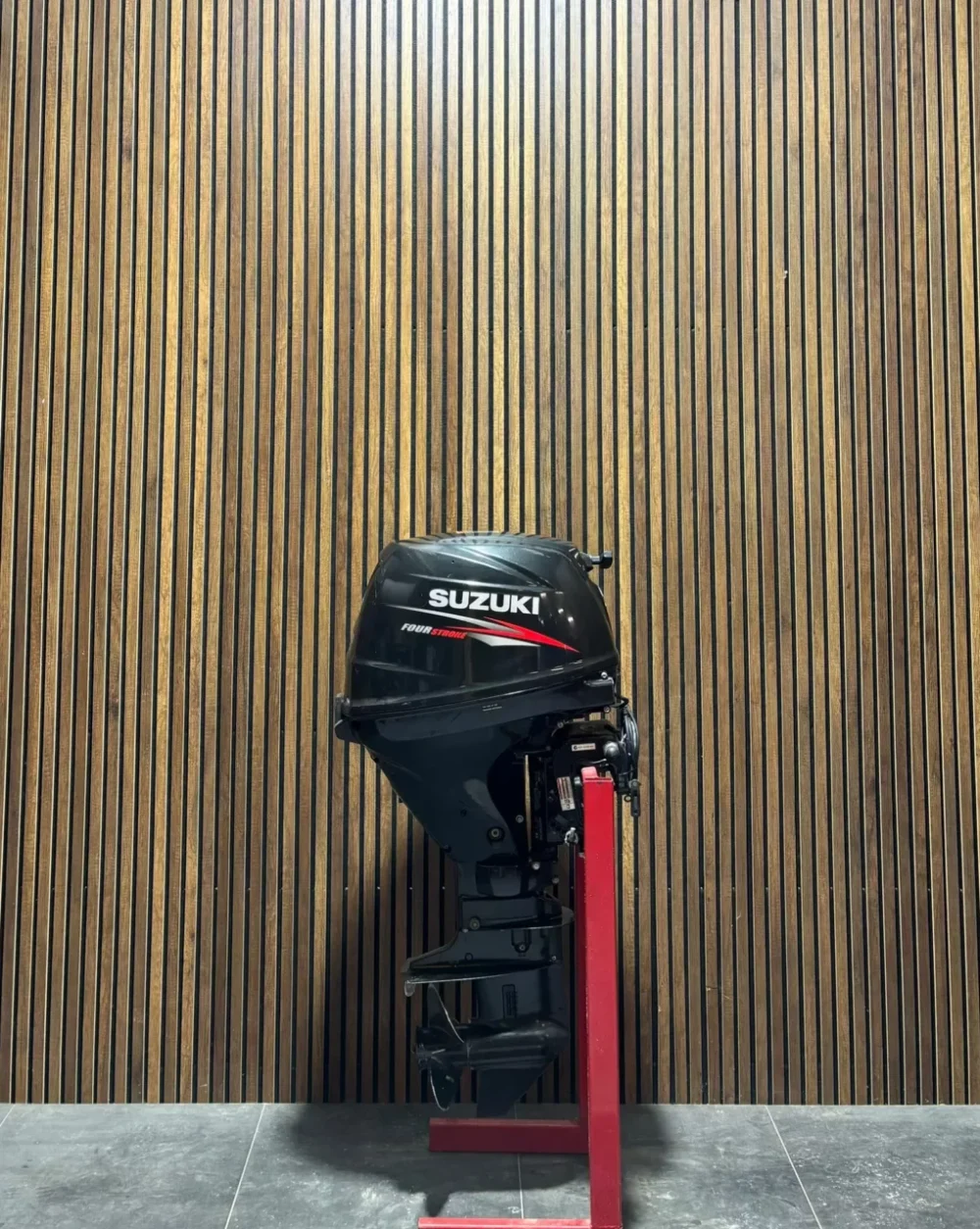 2015 Suzuki 25 HP EFI outboard engine(Used)