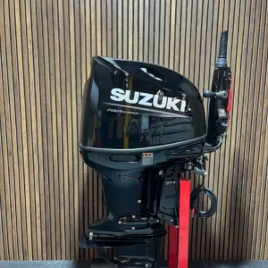 Suzuki DF115 BTL outboard engine