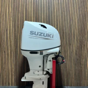 Suzuki DF140 BTL outboard engine