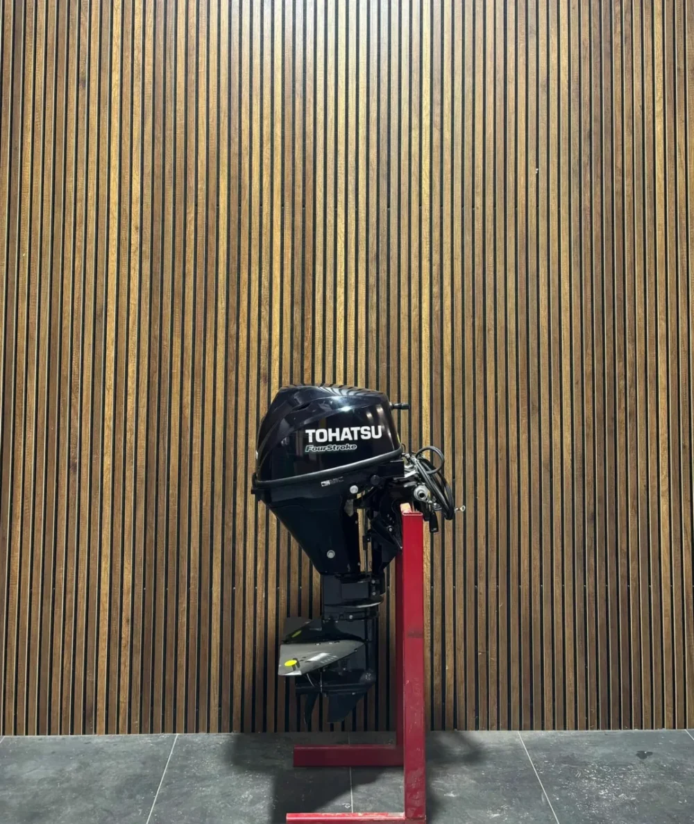 2017 Tohatsu 9.8 HP outboard engine(Used)