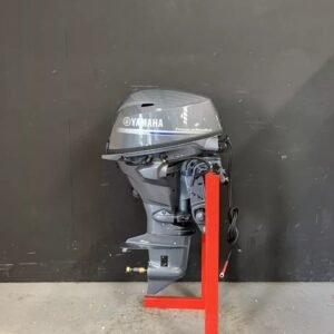 Yamaha 20 HP EFI Powertilt outboard engine