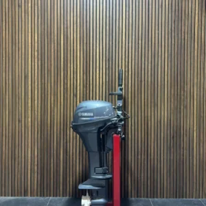 Yamaha 8 HP Highthrust outboard engine