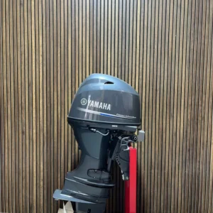 Yamaha F70AETX outboard engine