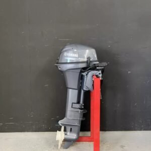 Yamaha FT8GEX outboard engine